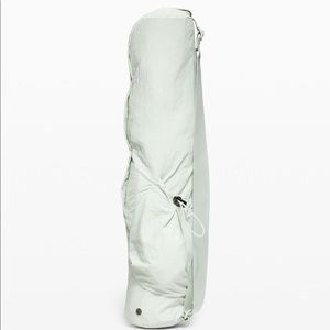 Lululemon THE YOGA MAT BAG *16L - NWT